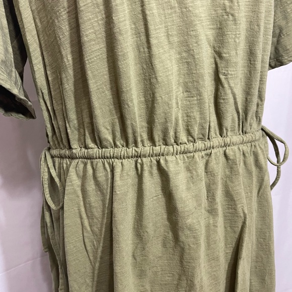 Old Navy Cinched Waist Short Sleeve T-Shirt Dress - Picture 9 of 12